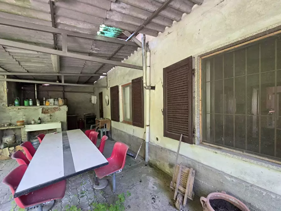 Immagine 9 di Rustico / casale in vendita  in FRAZIONE CASABIANCA 139 a Asti