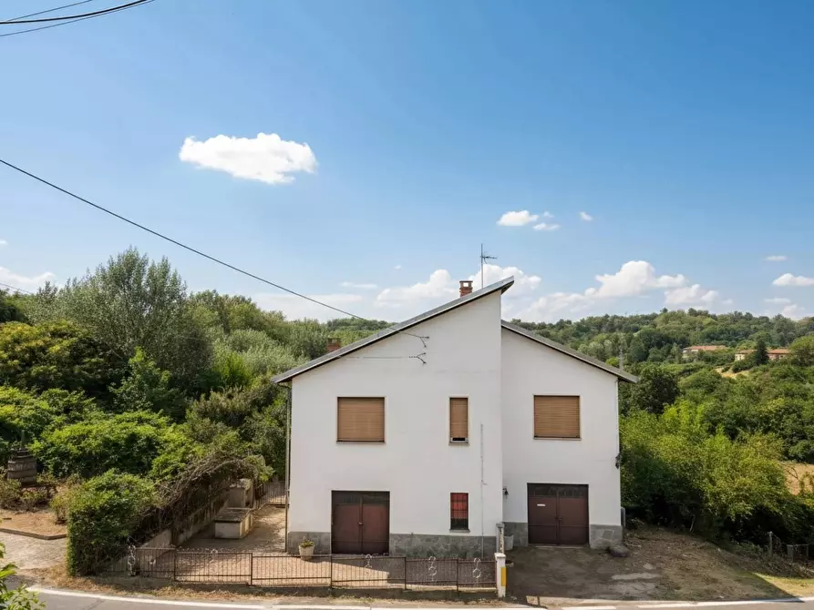 Immagine 39 di Villa in vendita  in Via Serra D'asti 61 a Belveglio