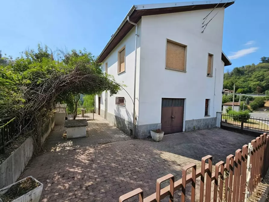 Immagine 40 di Villa in vendita  in Via Serra D'asti 61 a Belveglio