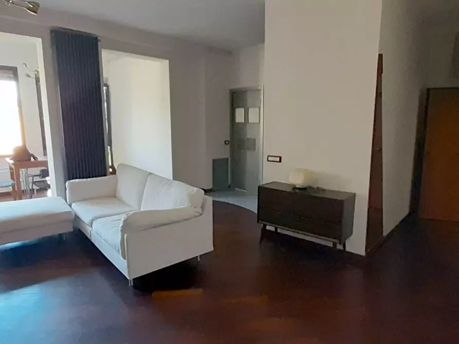 Immagine 5 di Appartamento in vendita  in Via Ripagrande 101 a Ferrara