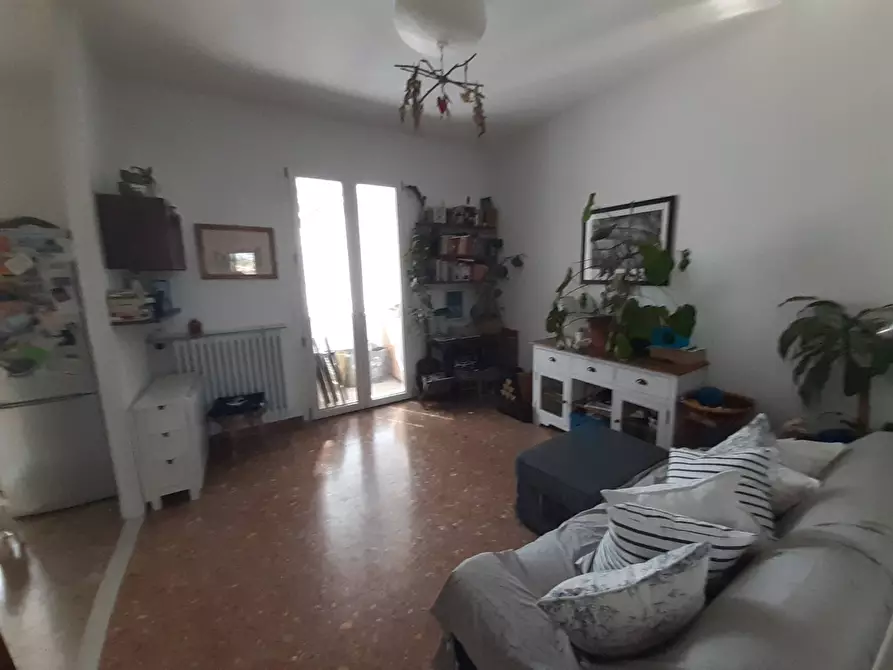 Immagine 2 di Appartamento in affitto  in Corso Primo Maggio 19 a Ferrara