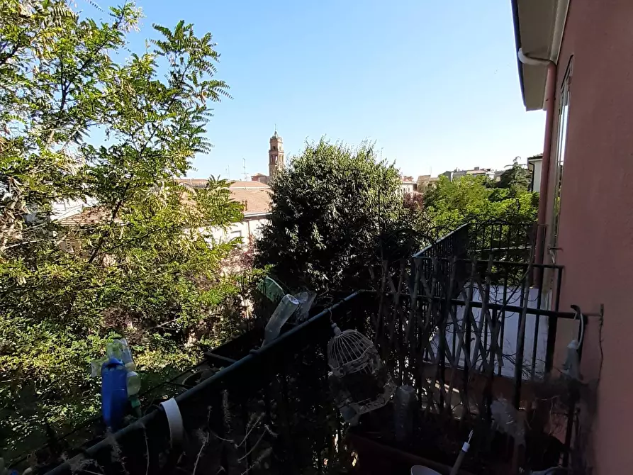Immagine 10 di Appartamento in affitto  in Corso Primo Maggio 19 a Ferrara