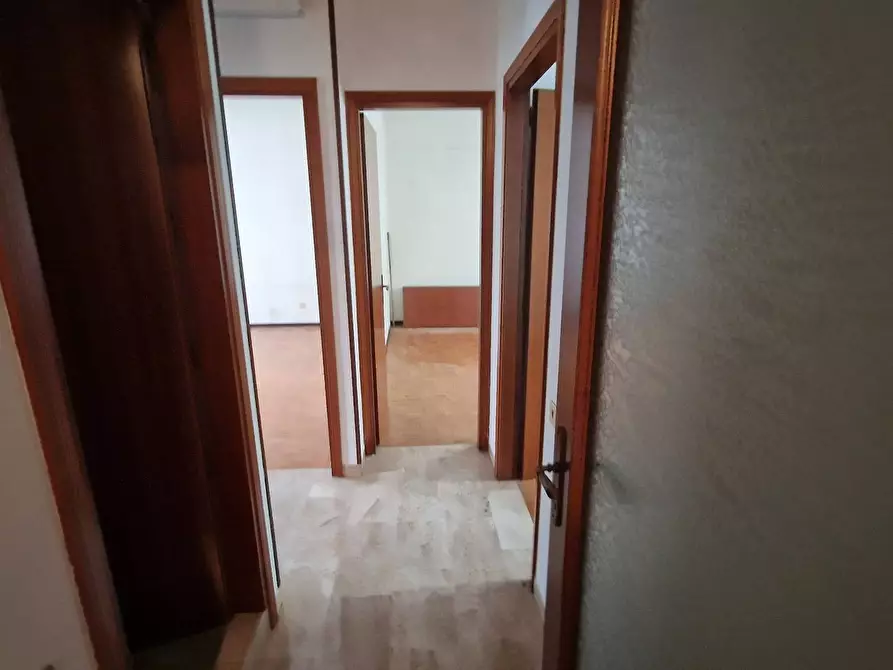 Immagine 13 di Appartamento in vendita  in via giacomo sichirollo 34 a Rovigo