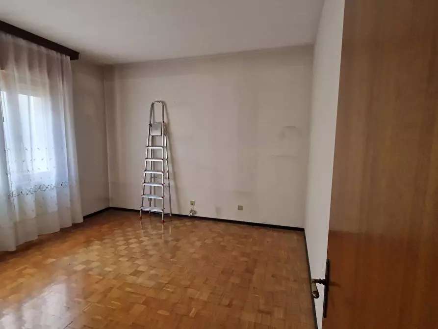 Immagine 19 di Appartamento in vendita  in via giacomo sichirollo 34 a Rovigo