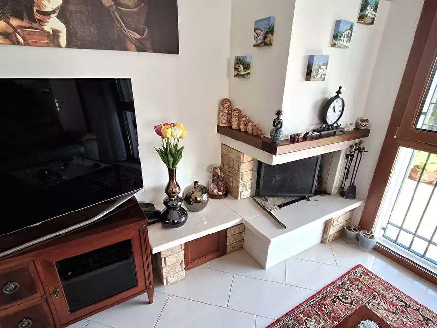 Immagine 10 di Villa in vendita  in Via Lucio Mongardi 33 a Ferrara