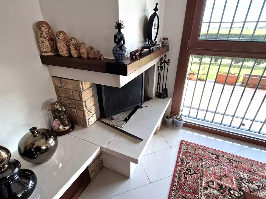 Immagine 12 di Villa in vendita  in Via Lucio Mongardi 33 a Ferrara