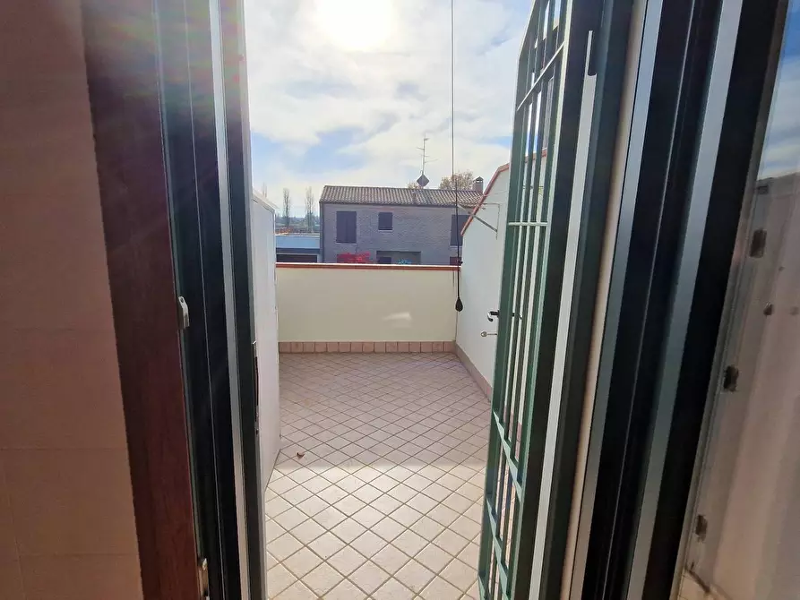 Immagine 29 di Villa in vendita  in Via Lucio Mongardi 33 a Ferrara