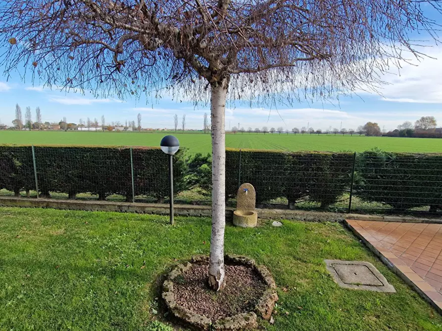 Immagine 48 di Villa in vendita  in Via Lucio Mongardi 33 a Ferrara