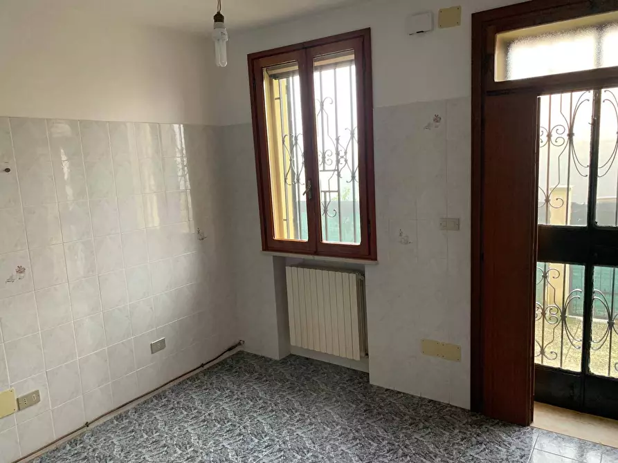 Immagine 11 di Casa indipendente in vendita  in Via Penavara 88 a Ferrara