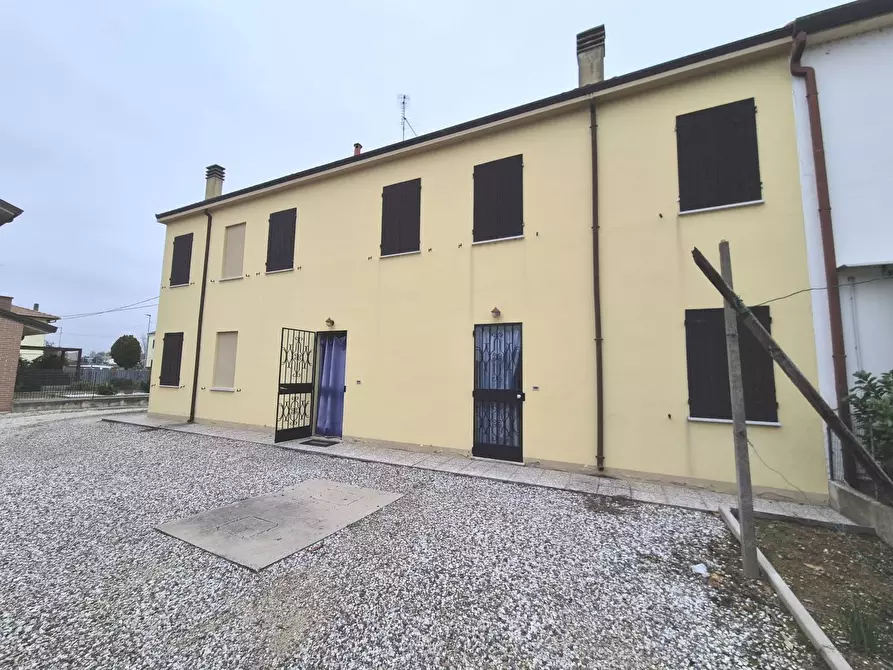 Immagine 2 di Casa indipendente in vendita  in Via Penavara 88 a Ferrara