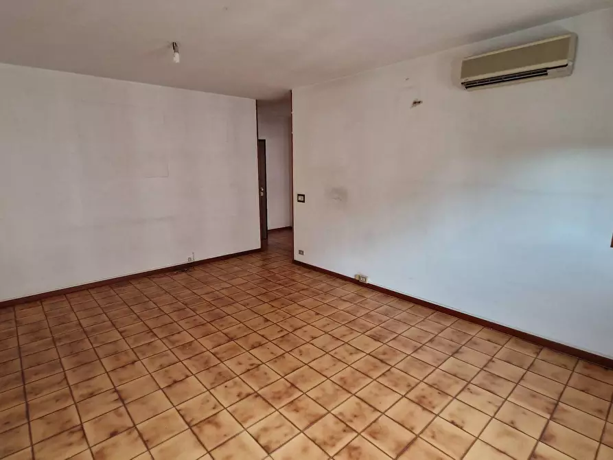 Immagine 8 di Appartamento in vendita  in Via Comitato di Liberazione 24 a Ferrara