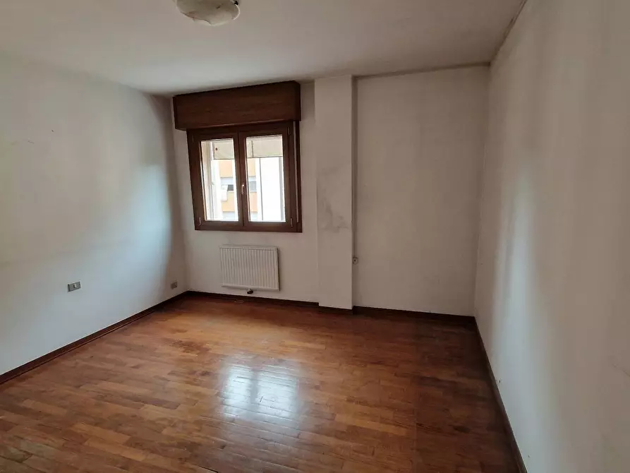 Immagine 17 di Appartamento in vendita  in Via Comitato di Liberazione 24 a Ferrara