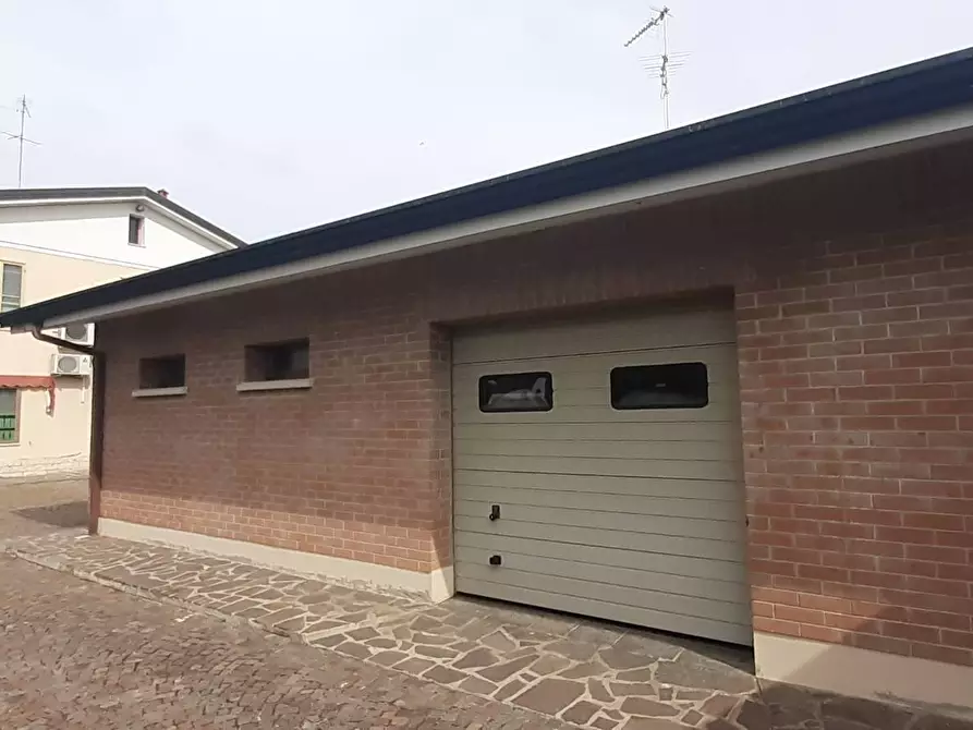 Immagine 5 di Casa indipendente in vendita  in Via Falce 15 a Ferrara