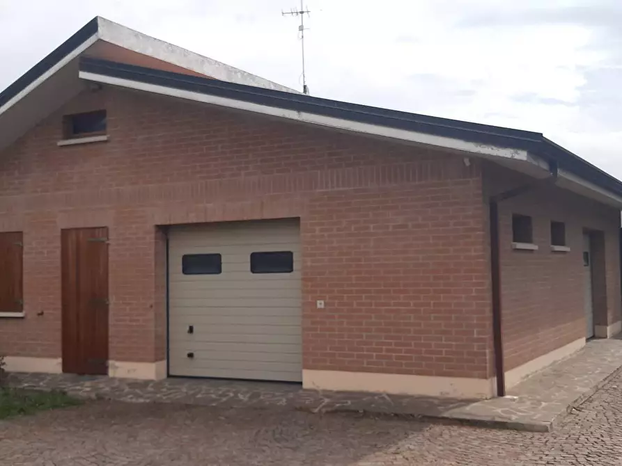 Immagine 6 di Casa indipendente in vendita  in Via Falce 15 a Ferrara