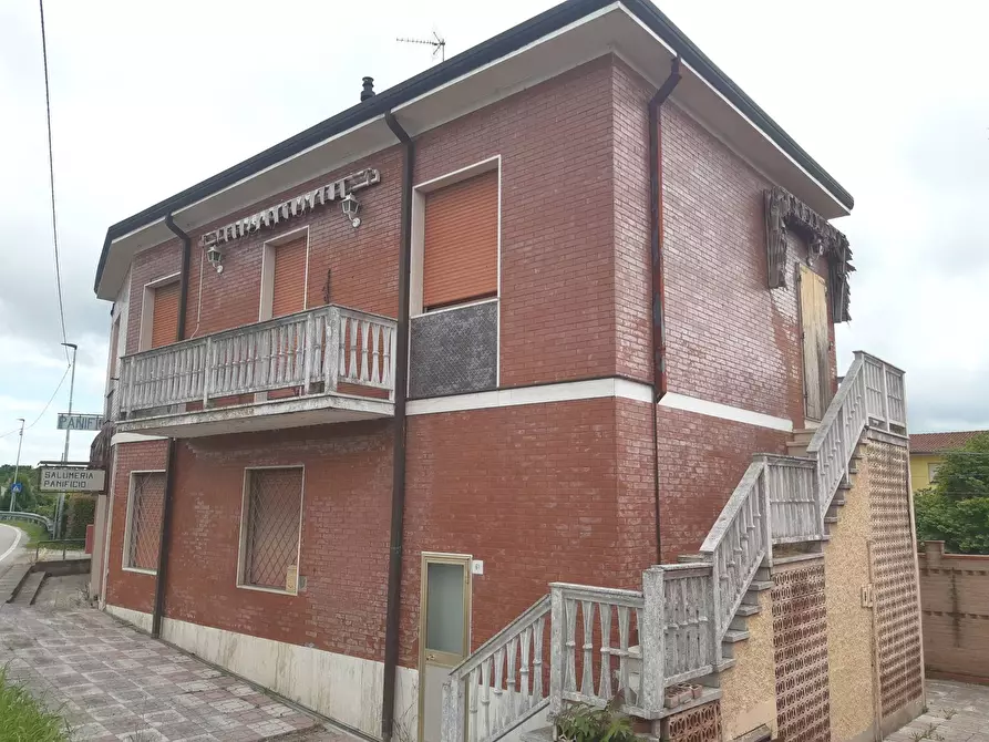 Immagine 4 di Casa indipendente in vendita  in Via Tambellina 57 a Ferrara