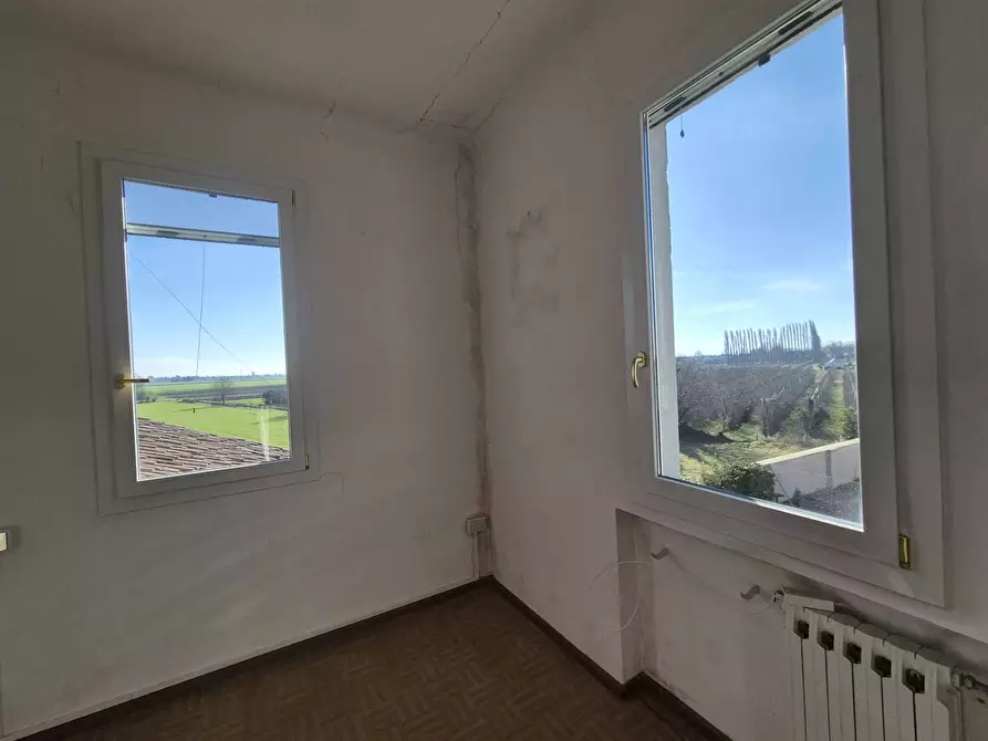 Immagine 28 di Casa indipendente in vendita  in VIA ARGINE VECCHIO 80 a Terre Del Reno