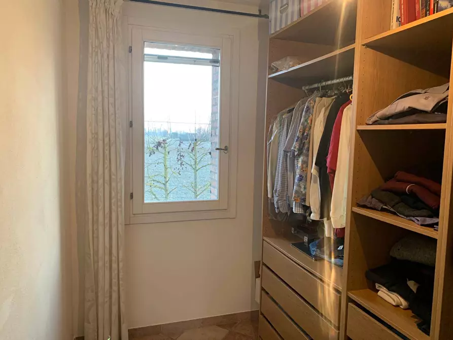 Immagine 26 di Villa in vendita  in Via Del Capitello 21 a Ferrara