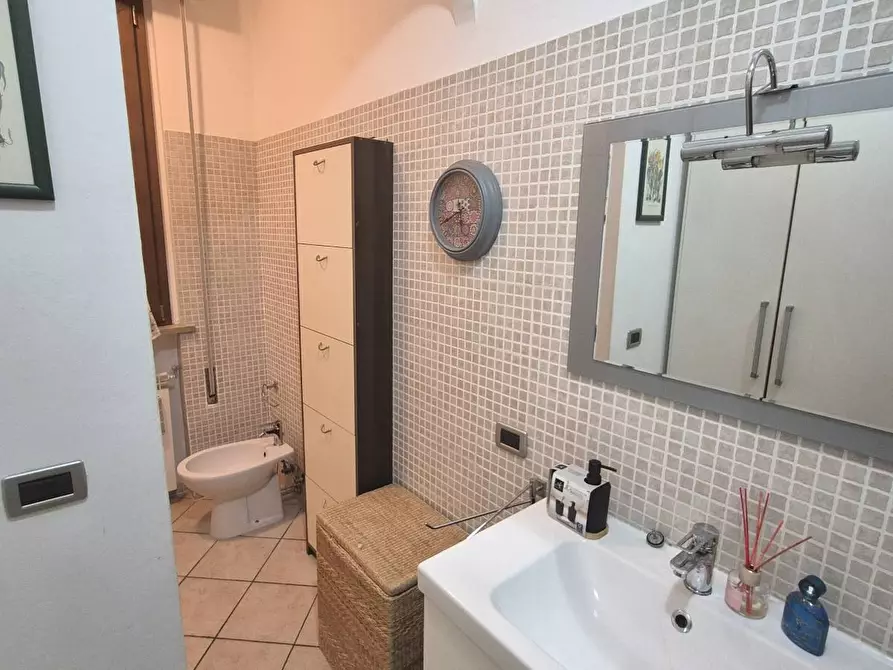 Immagine 14 di Camera in affitto  in Viale Cesare Battisti 7 a Ferrara