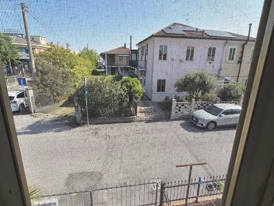 Immagine 15 di Casa indipendente in vendita  in Via Luciano Bottoni 41 a Ferrara