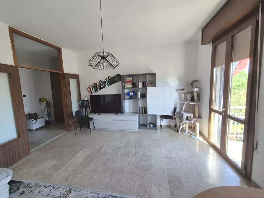 Immagine 9 di Appartamento in vendita  in Contrada Del Mirasole 35 a Ferrara