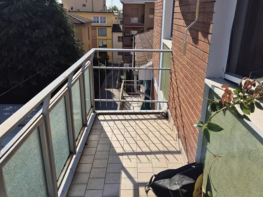 Immagine 10 di Appartamento in vendita  in Contrada Del Mirasole 35 a Ferrara