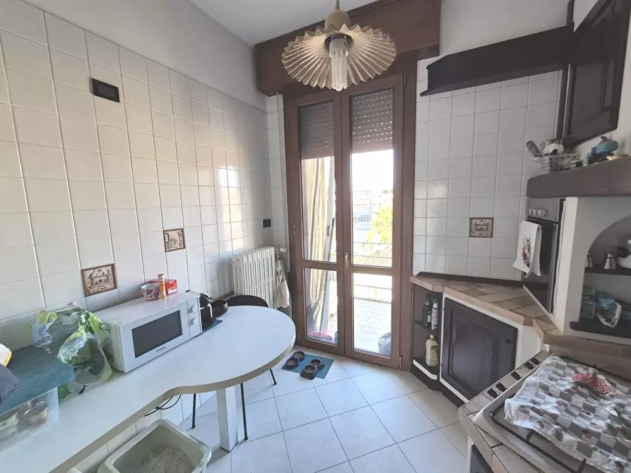 Immagine 14 di Appartamento in vendita  in Contrada Del Mirasole 35 a Ferrara