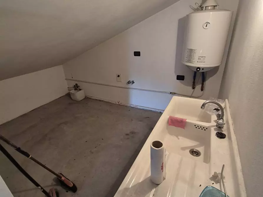 Immagine 29 di Appartamento in vendita  in Contrada Del Mirasole 35 a Ferrara