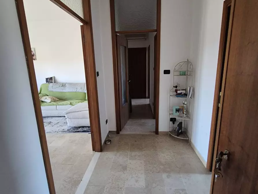Immagine 32 di Appartamento in vendita  in Contrada Del Mirasole 35 a Ferrara