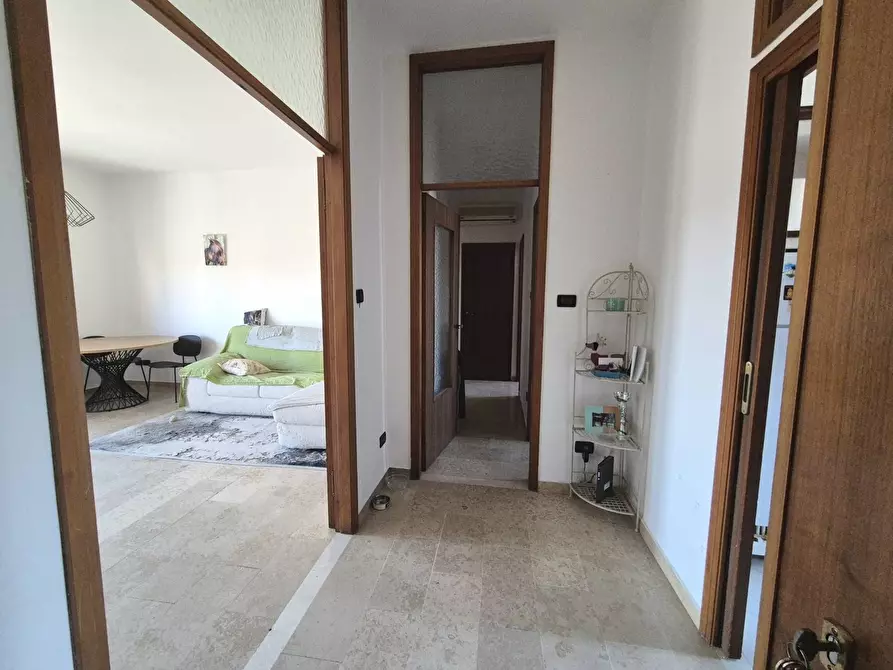 Immagine 34 di Appartamento in vendita  in Contrada Del Mirasole 35 a Ferrara