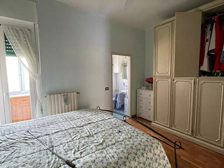 Immagine 9 di Appartamento in vendita  in Via Della Cittadella 12 a Ferrara