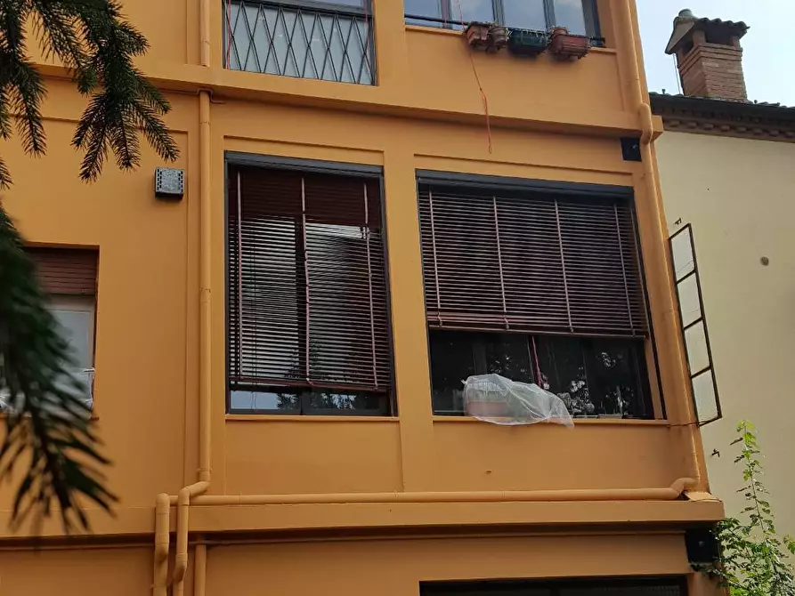 Immagine 17 di Appartamento in vendita  in Via Ripagrande 101 a Ferrara