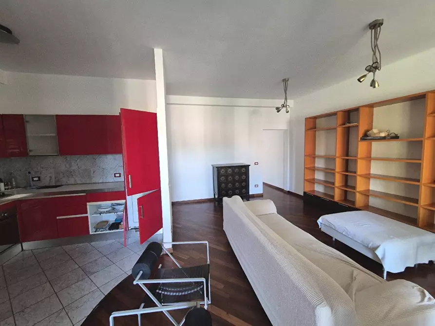Immagine 38 di Appartamento in vendita  in Via Ripagrande 101 a Ferrara