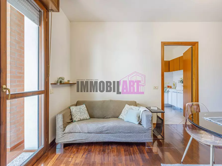 Immagine 7 di Appartamento in vendita  in Via Gran Sasso D'italia 13/2 a Reggio Nell'emilia