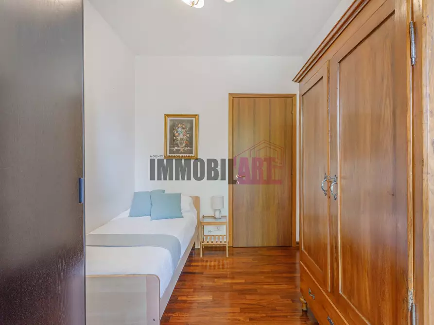 Immagine 21 di Appartamento in vendita  in Via Gran Sasso D'italia 13/2 a Reggio Nell'emilia