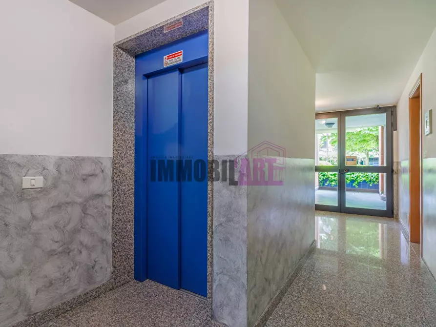 Immagine 33 di Appartamento in vendita  in Via Gran Sasso D'italia 13/2 a Reggio Nell'emilia