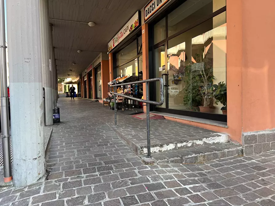 Immagine 7 di Locale commerciale in vendita  in Via Giacomo Matteotti 28 a Montechiarugolo
