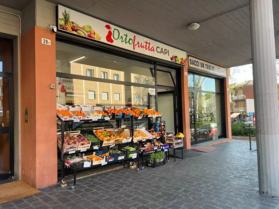Immagine 1 di Locale commerciale in vendita  in Via Giacomo Matteotti 28 a Montechiarugolo