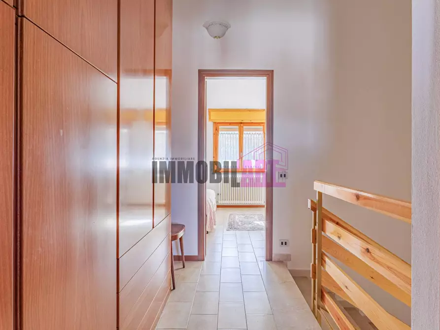 Immagine 36 di Villetta a schiera in vendita  in Via Giacomo Notari 43 a Ramiseto