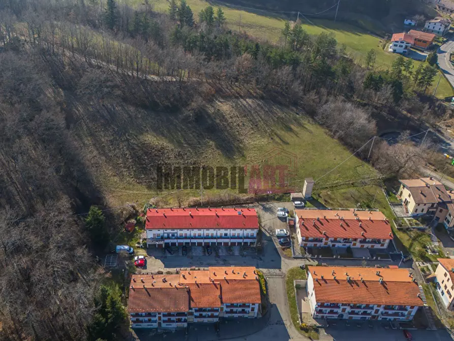 Immagine 45 di Villetta a schiera in vendita  in Via Giacomo Notari 43 a Ramiseto