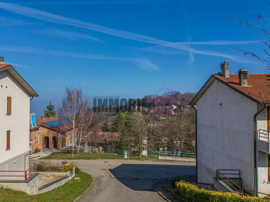 Immagine 47 di Villetta a schiera in vendita  in Via Giacomo Notari 43 a Ramiseto