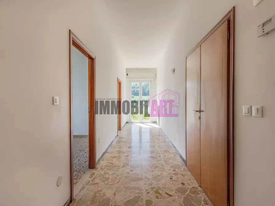 Immagine 13 di Appartamento in vendita  in Via San Lorenzo A Monte 33 a Rimini