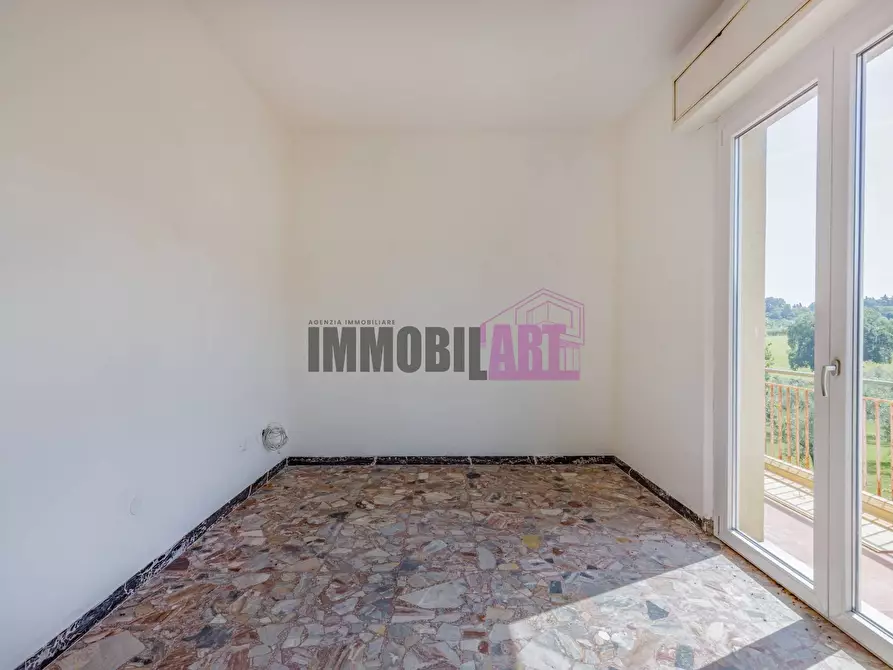 Immagine 16 di Appartamento in vendita  in Via San Lorenzo A Monte 33 a Rimini
