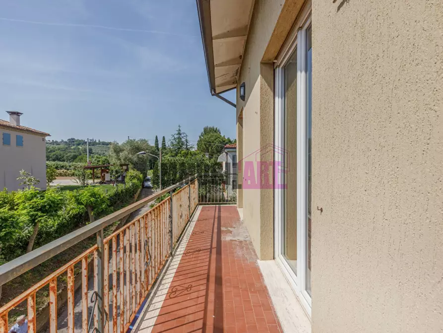 Immagine 18 di Appartamento in vendita  in Via San Lorenzo A Monte 33 a Rimini