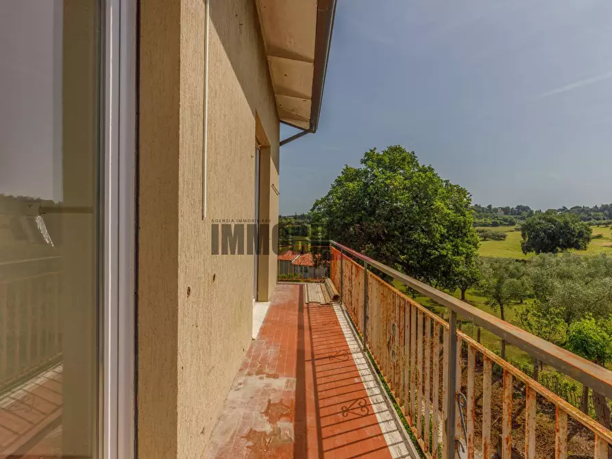 Immagine 19 di Appartamento in vendita  in Via San Lorenzo A Monte 33 a Rimini