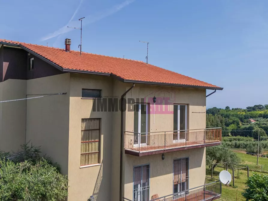Immagine 42 di Appartamento in vendita  in Via San Lorenzo A Monte 33 a Rimini