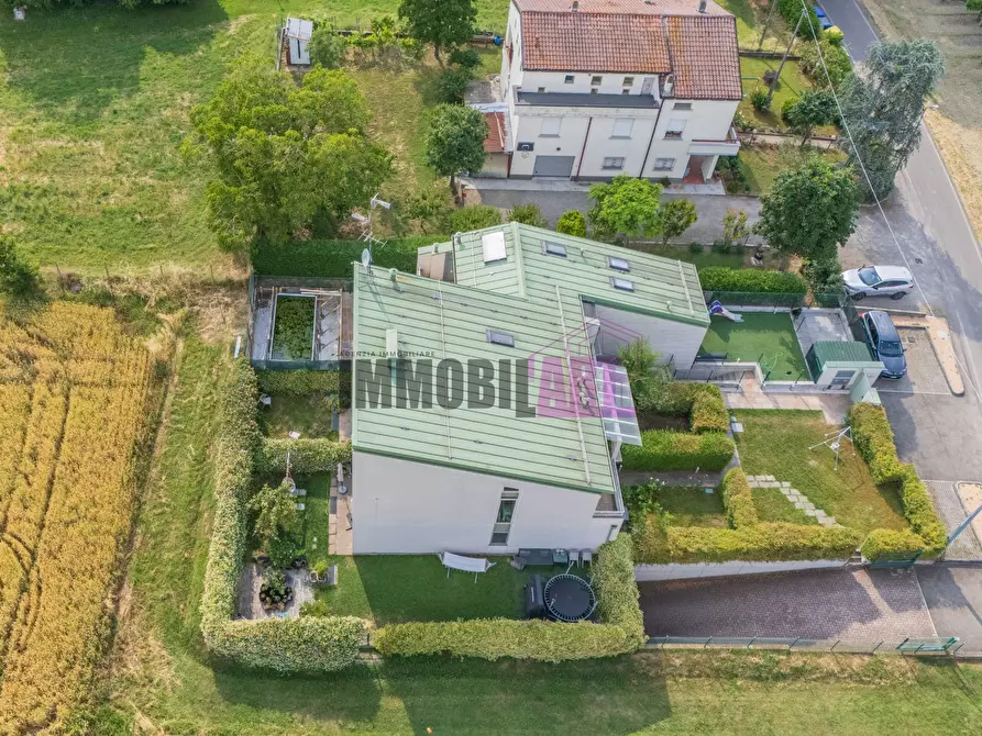 Immagine 40 di Villetta a schiera in vendita  in Via Francesca 9 a Reggio Nell'emilia