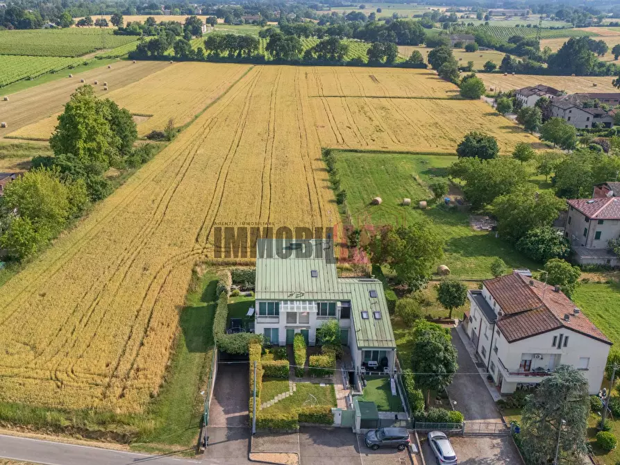 Immagine 48 di Villetta a schiera in vendita  in Via Francesca 9 a Reggio Nell'emilia
