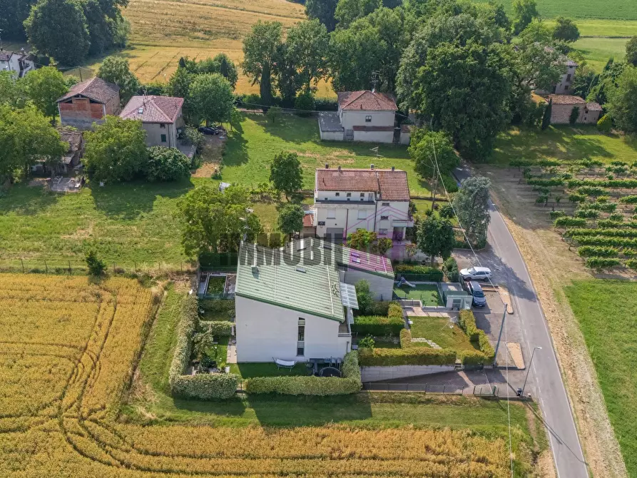 Immagine 51 di Villetta a schiera in vendita  in Via Francesca 9 a Reggio Nell'emilia
