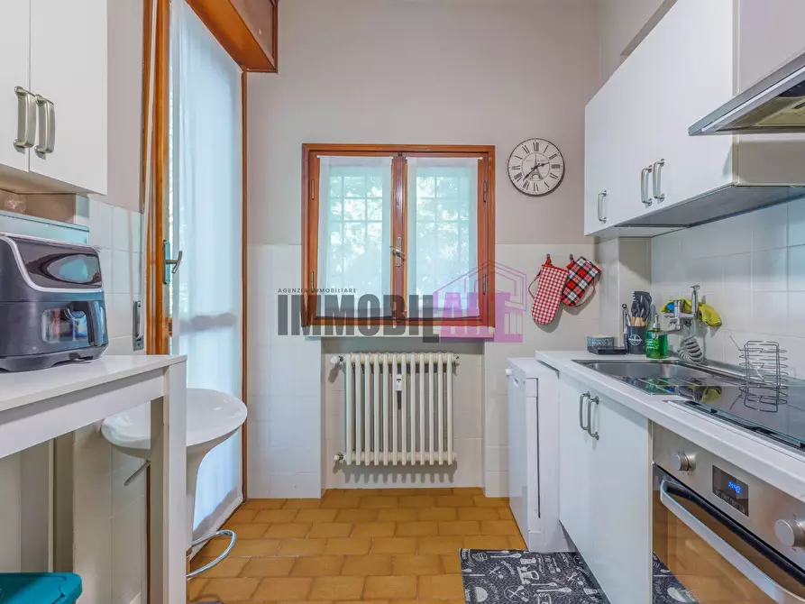 Immagine 12 di Appartamento in vendita  in Viale Risorgimento 55/2 a Reggio Nell'emilia