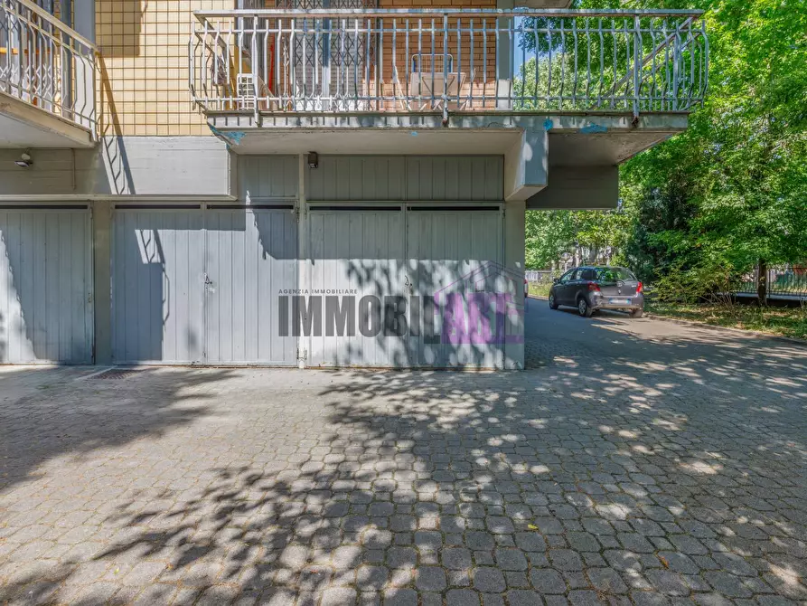 Immagine 39 di Appartamento in vendita  in Viale Risorgimento 55/2 a Reggio Nell'emilia
